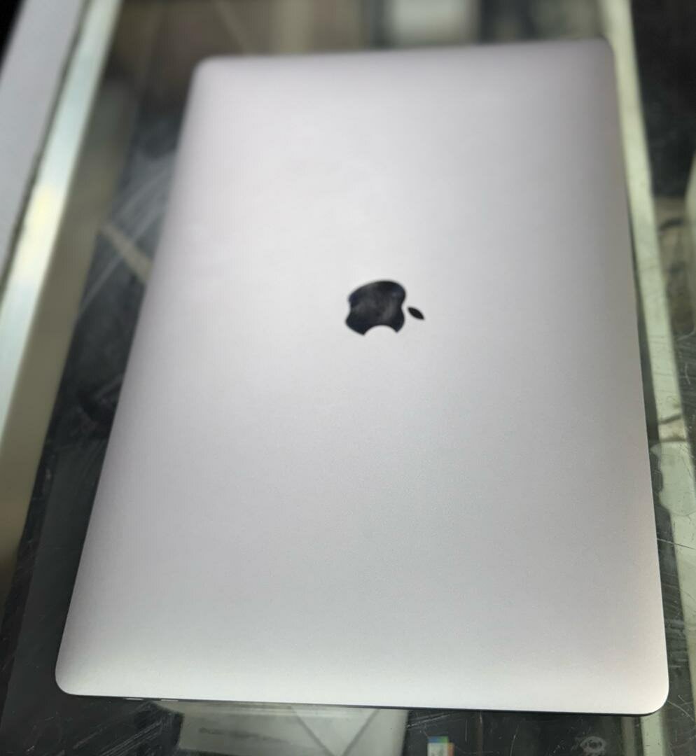 macbook pro core i9 2019