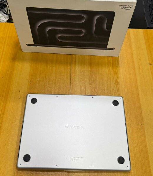 Macbook pro M4 2024