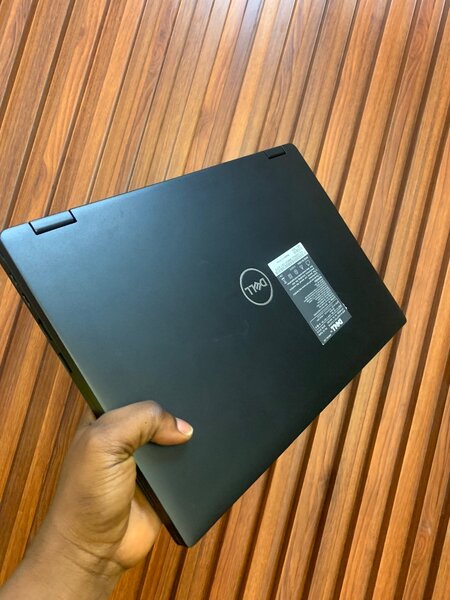 DELL LATITUDE 7390