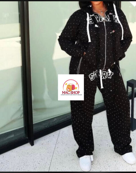 Ensemble de survêtement stylé