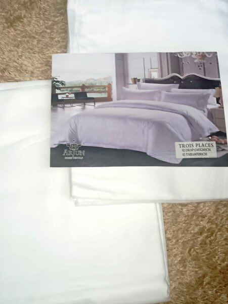 Parure de Lit Trois Places
