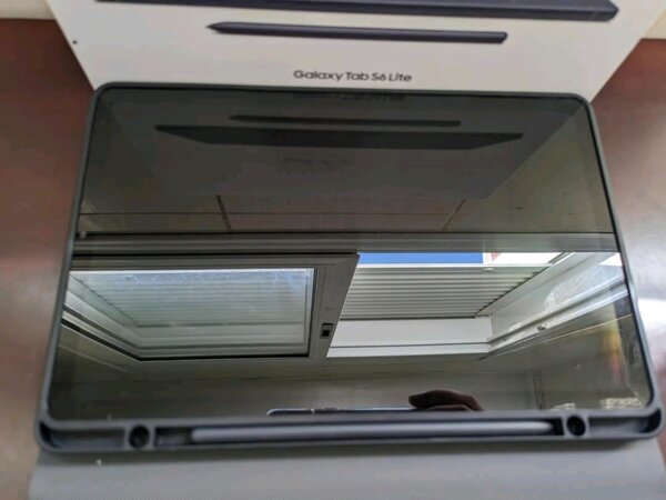 Samsung Galaxy Tab S6 Lite