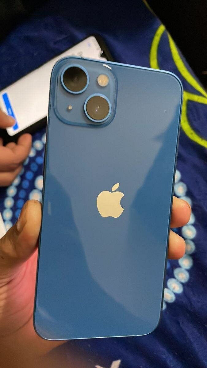 iPhone 13 Bleu Neuf