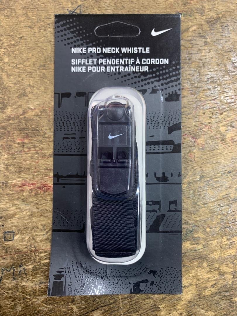 Sifflet de sport avec cordon