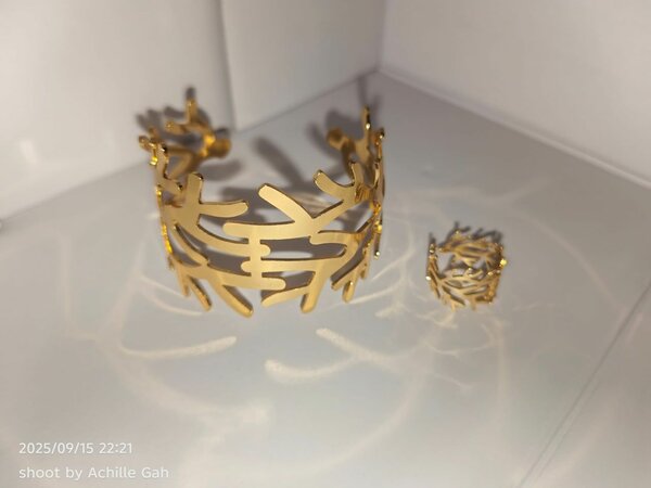 Bracelet et Bague Dorés