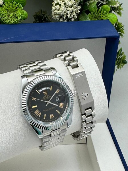 Rolex watch with bracelet