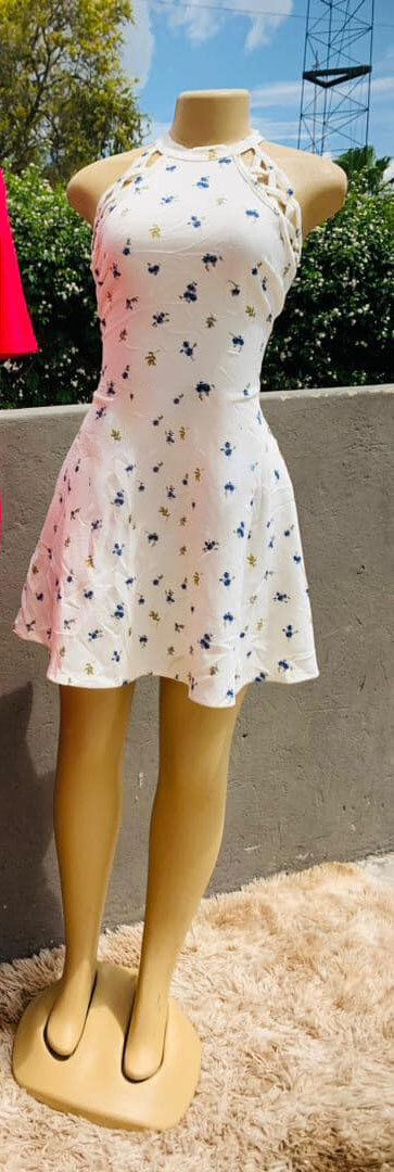 robe imprimée fleuri-blanc