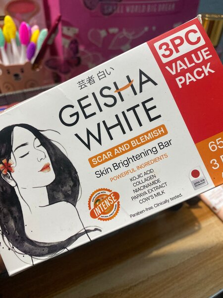 Savon Geisha White clarifiant