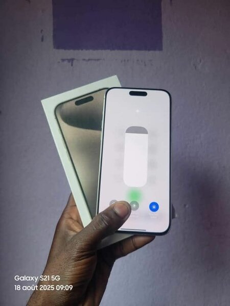 iPhone 14Pro Max Bleu Débloqué