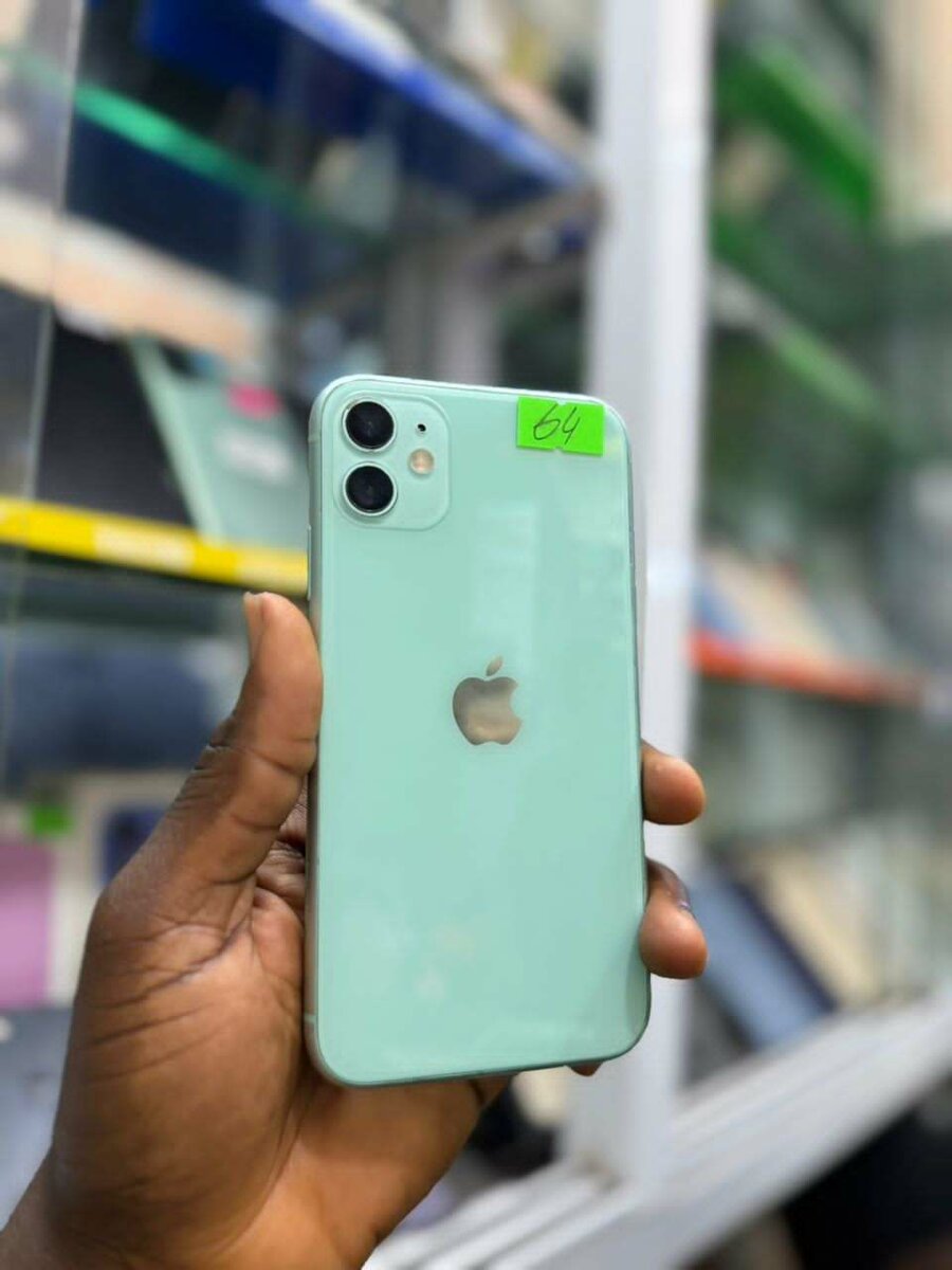 iPhone 11 vert 64 Go