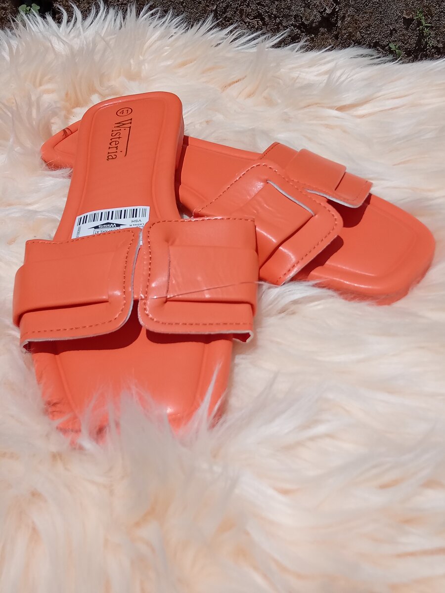 Quality ladies slippers