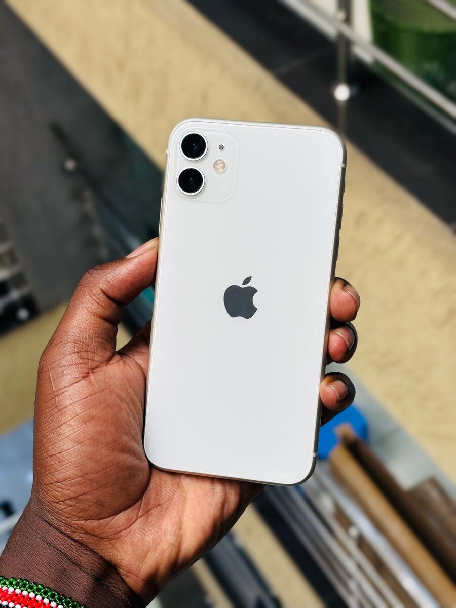 iPhone 11 64gb n 128gb