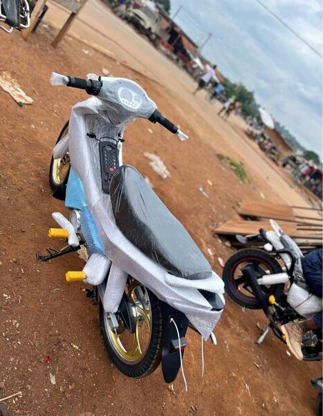 Scooter urbain moderne