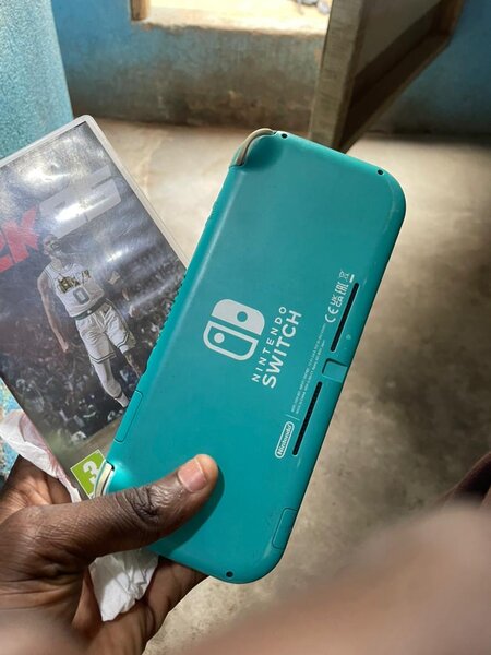 Nintendo Switch Lite Turquoise