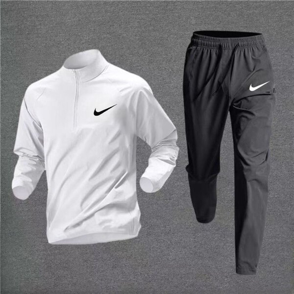 Ensemble de survêtement Nike