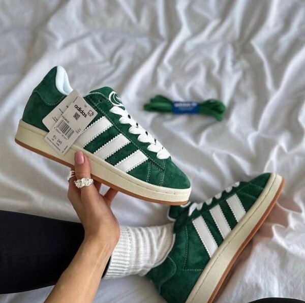 Adidas campus