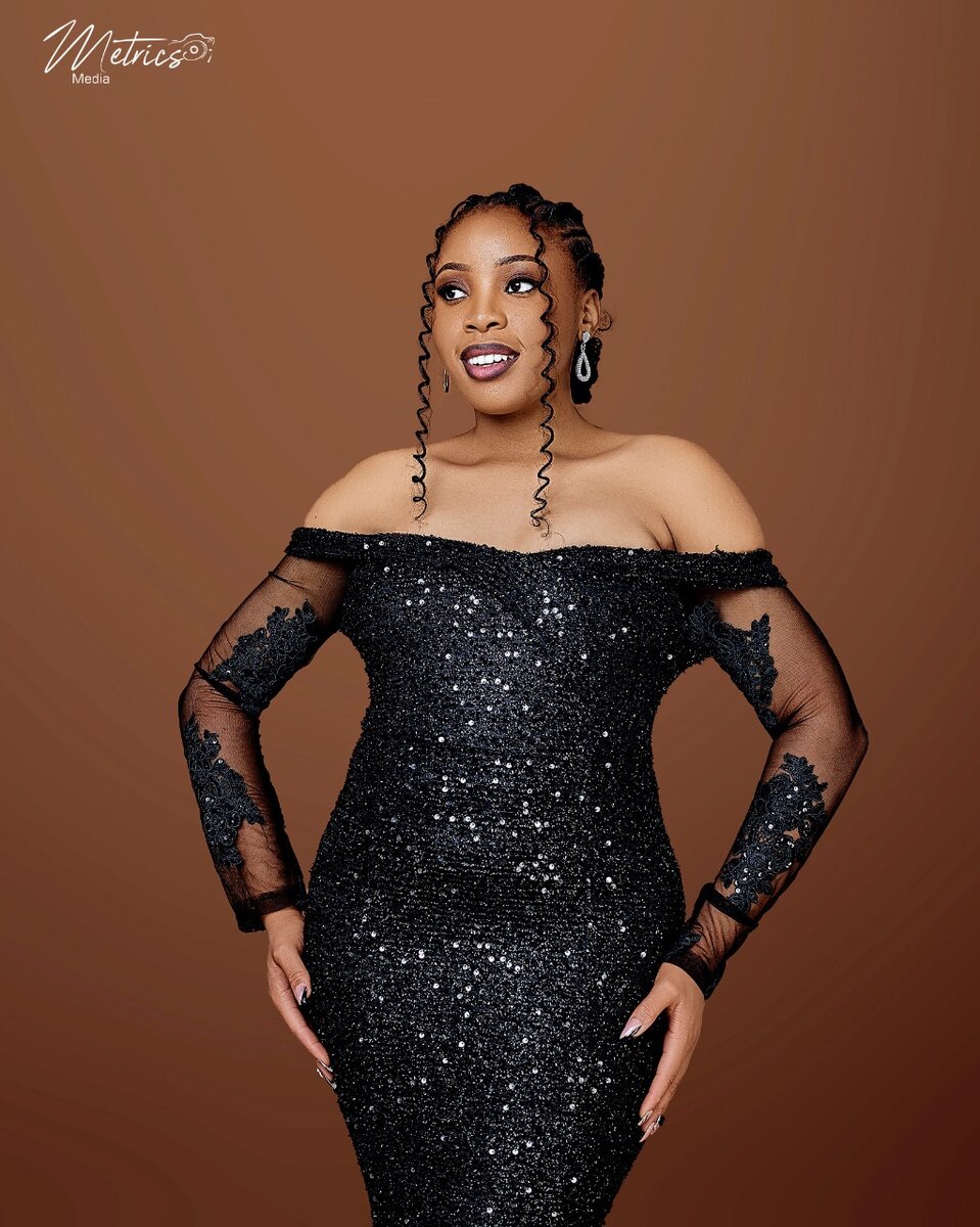 Ladies long sleeve sequin dress