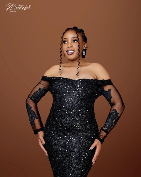 Ladies long sleeve sequin dress