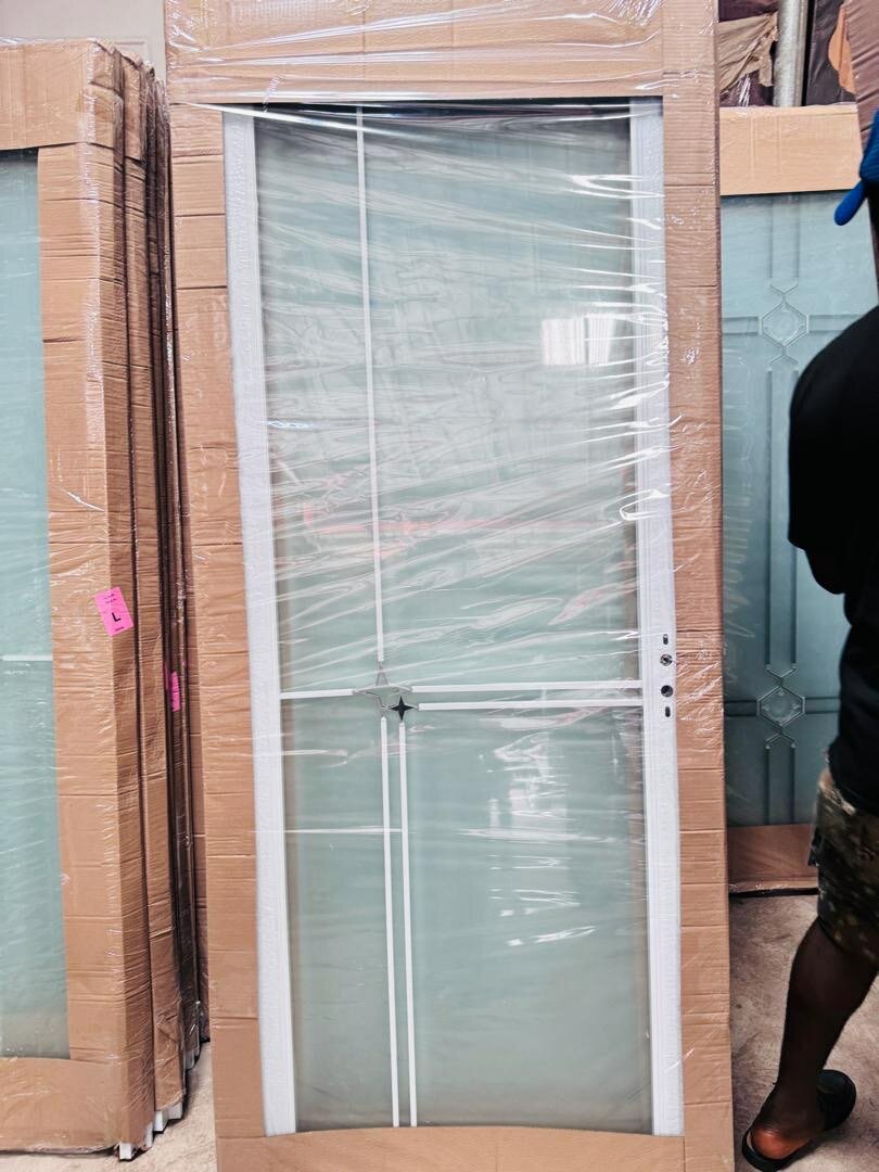 GLASS WASHROOM DOORS