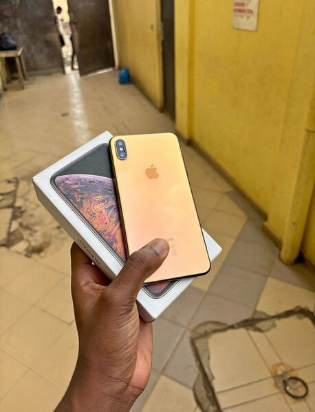 iPhone x simple 128Gio