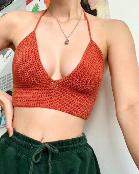 Top crochet tendance femme