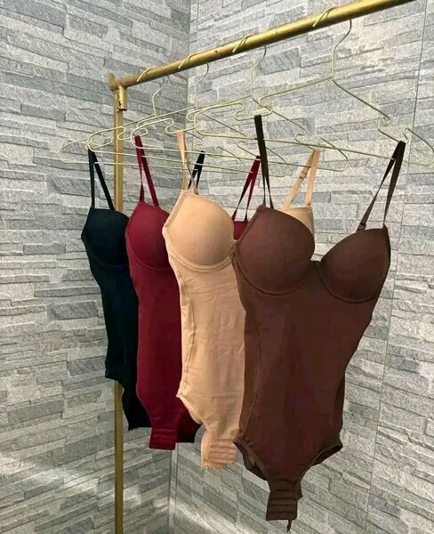 Body sculptant pour femmes