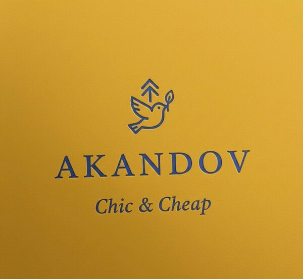 Akandov Chic & Cheap