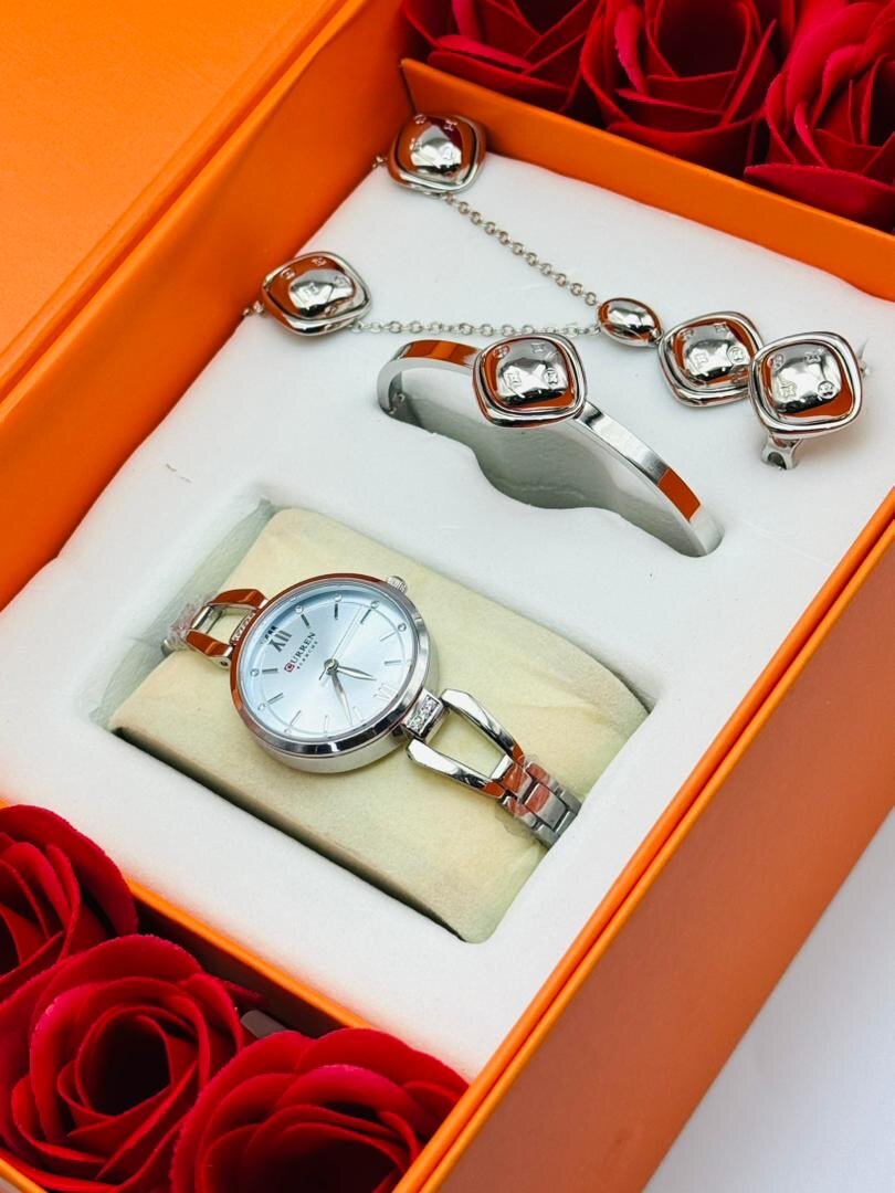 Coffret montres et bijoux élégants