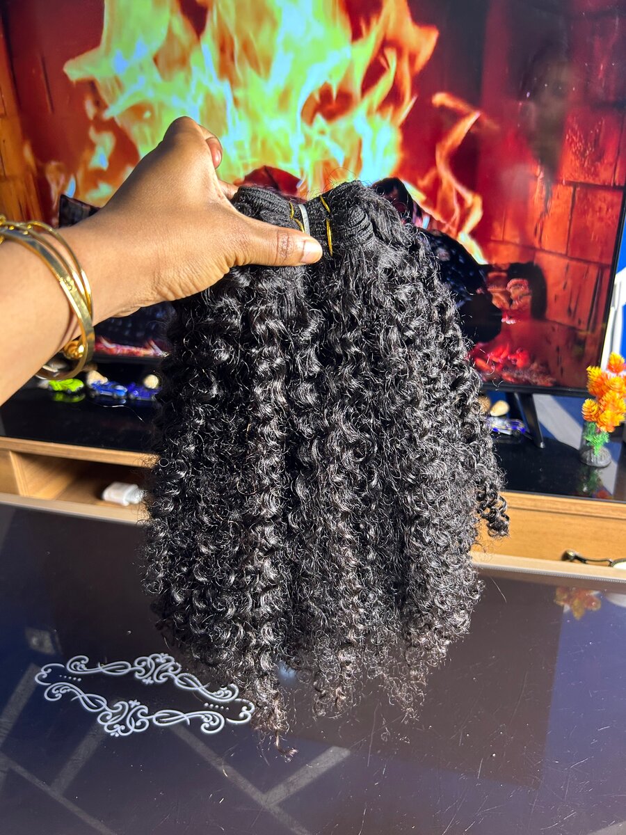 Extensions cheveux bouclés