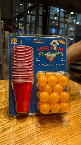 Cup pong