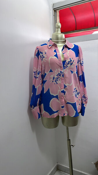 Chemisier fleuri chic femme