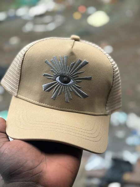 Casquette Trucker Œil Mystique