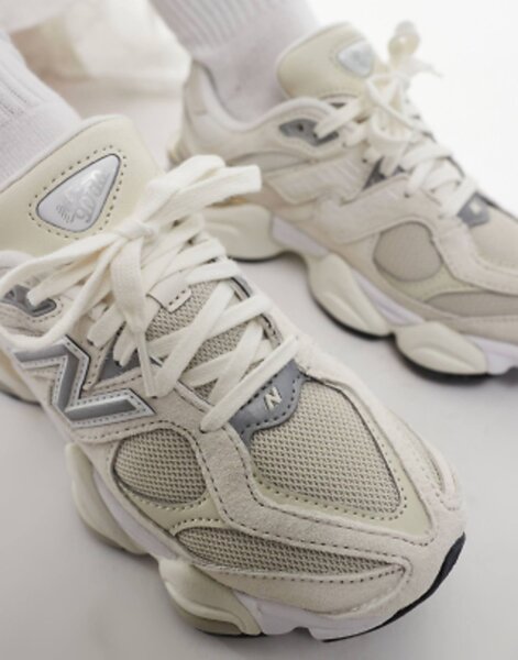 New Balance 9060 blanche