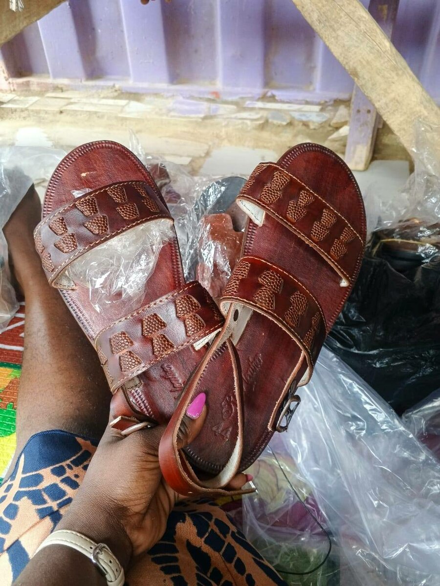 Sandales en cuir élégant