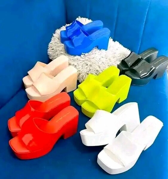 Sandales à Talons Colorées