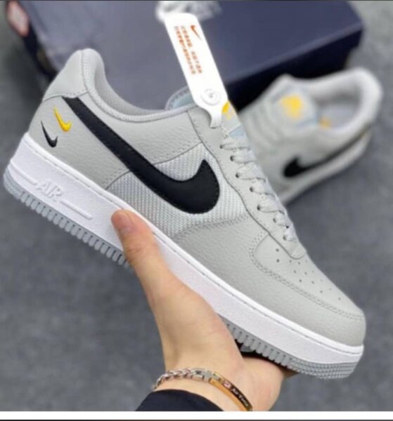 Air Force 1 Sneaker