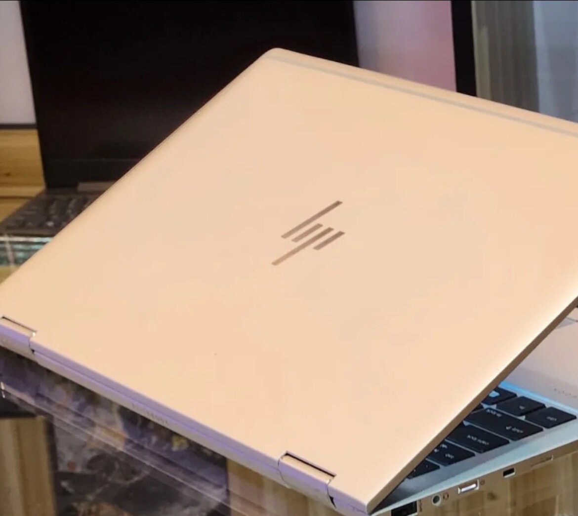 14inches CORE 15 16GB RAM HP ELITEBOOK  x360