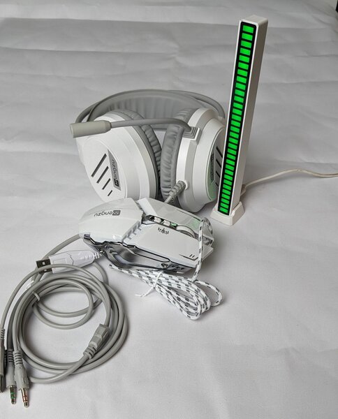 Keyboard,mouse and headset