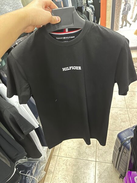 Nike adidas Tommy hilfiger