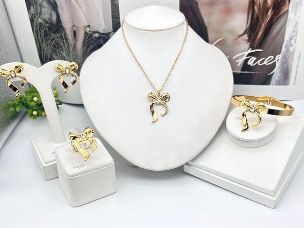 Ensemble Bijoux Élégant