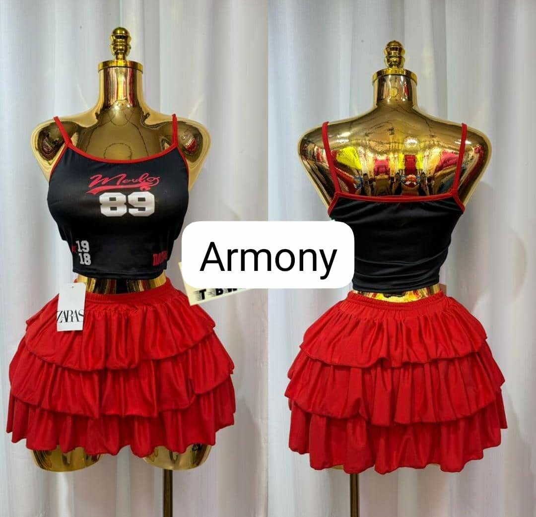 Robe élégante à franges