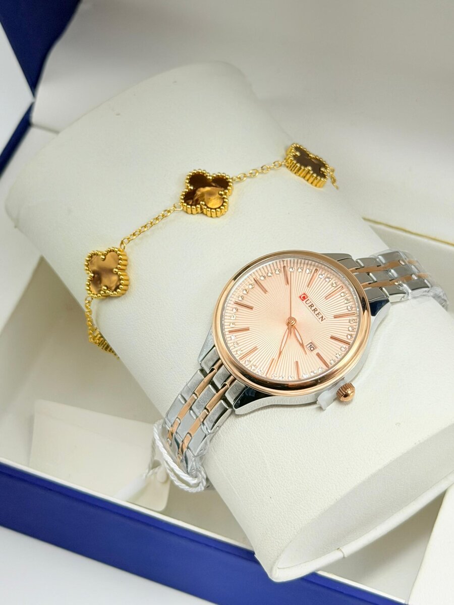 Montre en acier inoxydable élégante