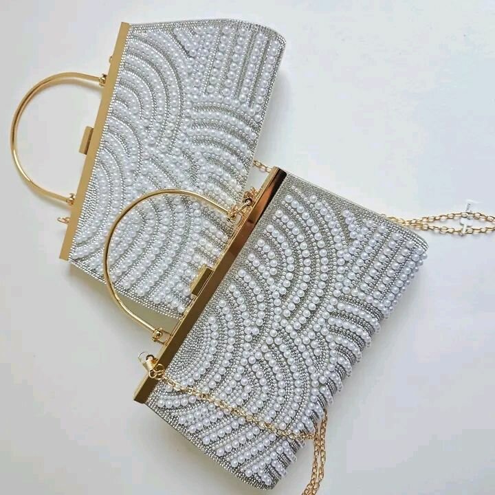 Sac à main élégant strass