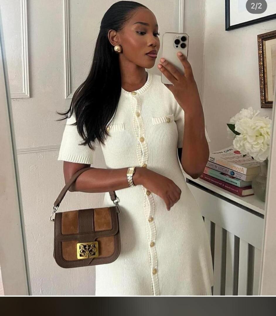 Chic robe disponible