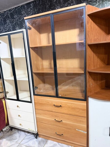 Armoire d'angle en bois moderne