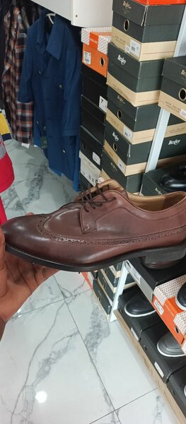 Chaussures habillées en cuir