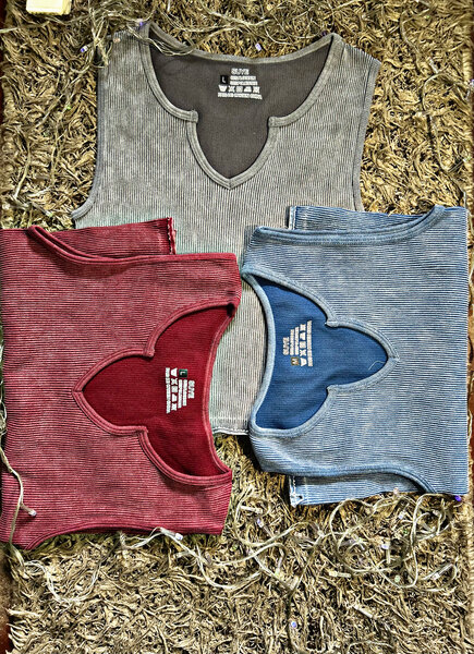 T-shirts tendance à col zippé