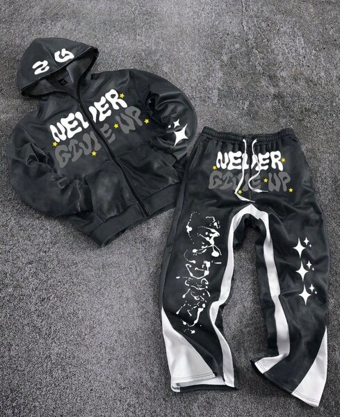 Ensemble de survêtement stylé