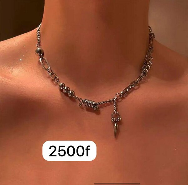 Collier tendance moderne