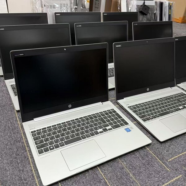 Laptops professionnels HP 15 pouces